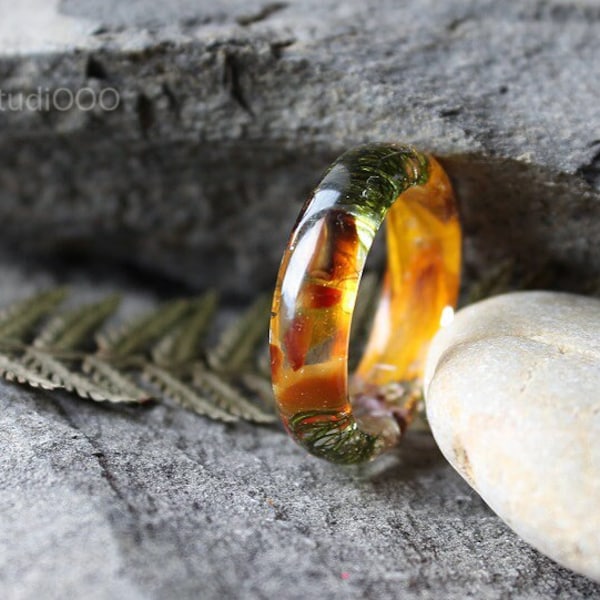 Baltic Amber Ring Heather Flowers Marigold petals resin ring Pressed flower jewelry Nature ring Romantic gift  Celtic ring Eco Friendly