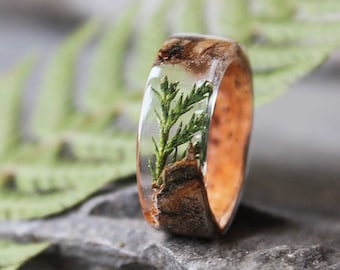 Real Juniper resin ring Birch bark Mens ring Wood resin ring Nature resin ring Boho ring Rustic ring Eco Friendly Green Forest Jewelry