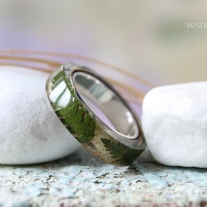 TITANIUM WOOD RING for men Mens Wedding band 6mm 8mm Mens ring Real fern resin ring Birch bark ring Mens wood ring  Forest jewelry Mens gift