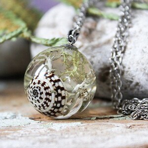Real moss resin necklace Sterling silver 925 necklace Green moss sphere necklace Terrarium Plant Jewelry Geometric necklace Woodland jewelry