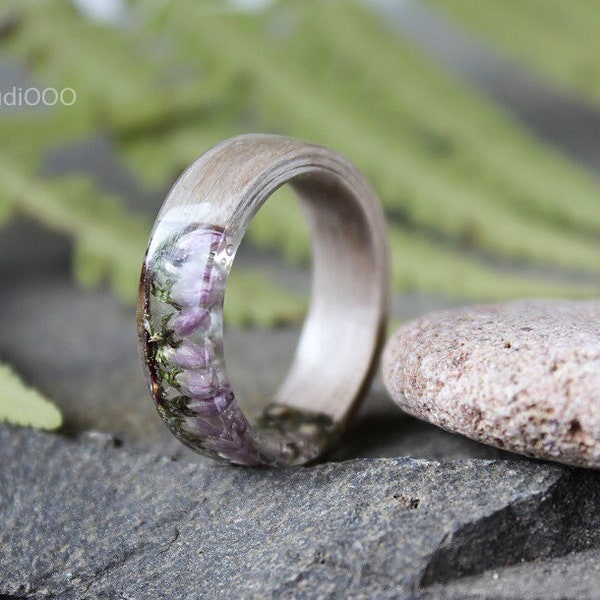 Forest women ring Wood Heather resin ring Women nature unique rings Celtic engagement wooden ring Plant resin ring Terrarium wood ring Gift