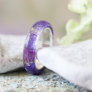 Purple Wildflower ring Sterling silver ring Lavander resin ring Pressed flower jewelry Floral wedding ring Nature inspired engagement ring