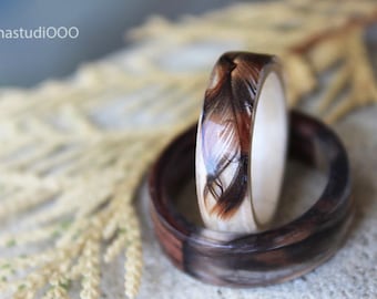 Anillo de madera de compromiso celta Falcon Feather anillo de resina Hombres anillo de madera Mujeres anillo único Pluma joyería Bosque mujeres anillo Eco anillo para hombre