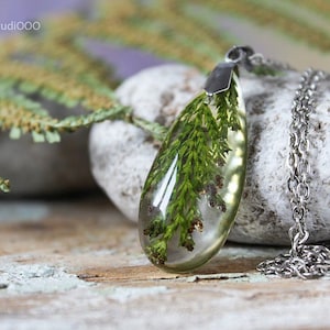 Real Juniper resin Necklace Green necklace for women Pendant Forest Jewelry Real plant jewery Nature Lovers gift Mountain nature inspired