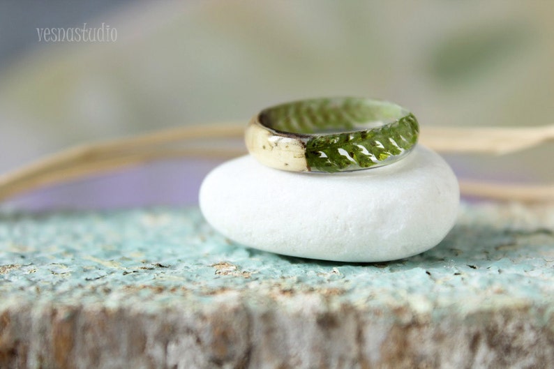 REAL FERN resin ring Birch bark ring Wood resin ring Nature resin ring Delicate ring Green ring Rustic ring Eco Friendly Forest Jewelry image 3