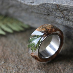 Real Juniper resin ring Birch bark Mens ring Wood resin ring Nature resin ring Boho ring Rustic ring Eco Friendly Green Forest Jewelry image 7