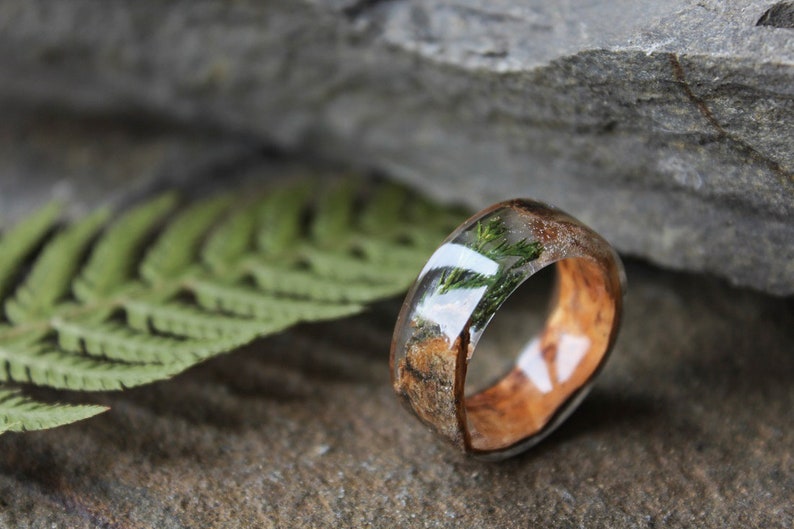 Real Juniper resin ring Birch bark Mens ring Wood resin ring Nature resin ring Boho ring Rustic ring Eco Friendly Green Forest Jewelry image 3