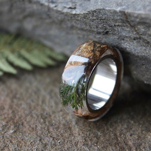 Real Juniper resin ring Birch bark Mens ring Wood resin ring Nature resin ring Boho ring Rustic ring Eco Friendly Green Forest Jewelry image 8