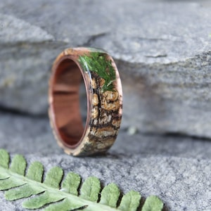 Real Juniper resin ring Birch bark Mens ring Wood resin ring Nature resin ring Boho ring Rustic ring Eco Friendly Green Forest Jewelry image 6