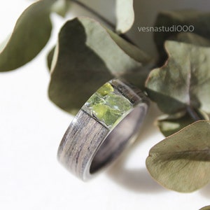 Wood resin ring Peridot Mens women ring August Birthstone ring Engagement wood ring Fashion ring Nature resin ring Delicate ring Green ring image 6