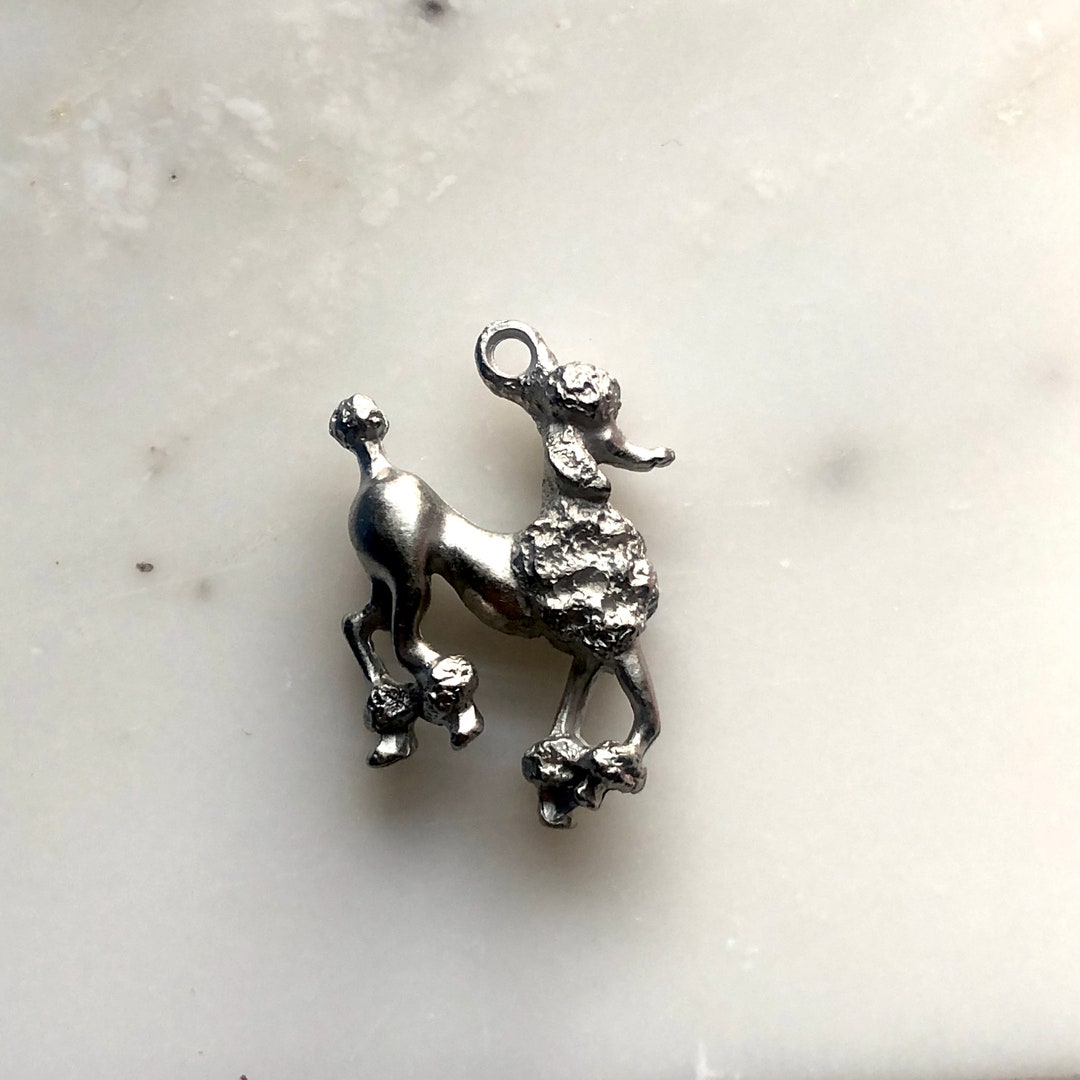 Charm / Pendentif Vintage En Argent Sterling 925 - Forme De Caniche - Poids 5.2g
