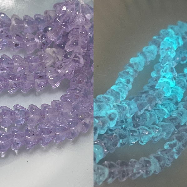 Glow in the Dark - Bell Flowers 8 x 6mm - Alexandrite - Czech Glass - 14 Beads