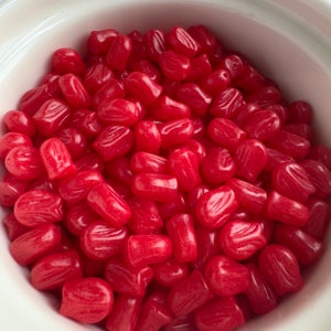 Rote Mini Tulpe böhmische Glasperlen, 20 Stück, 9 mm x 7 mm