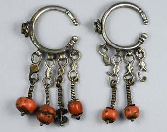Antique berber hoop earrings with coral - ethnic hoop earrings