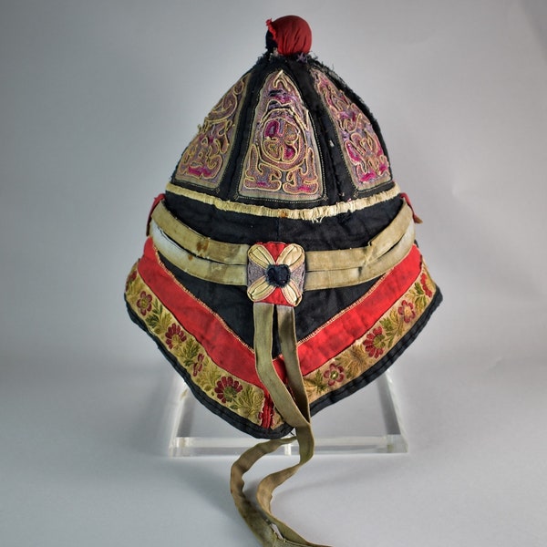 Antique mandarin silk hat - Hand embroidery hat