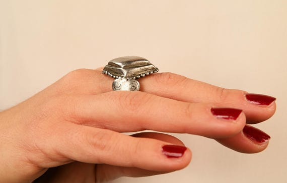 Antique Fulani (Peul) solid silver ring, African … - image 5