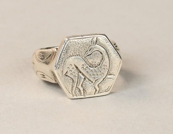 Antique Turkmen Solid Silver Ring with Engraved A… - image 2