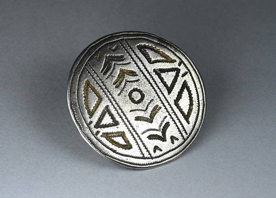 Antique Tunisian solid silver ring with gilding - image 3