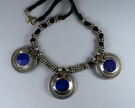 Antique Solid Silver and Lapis Lazuli necklace - image 4