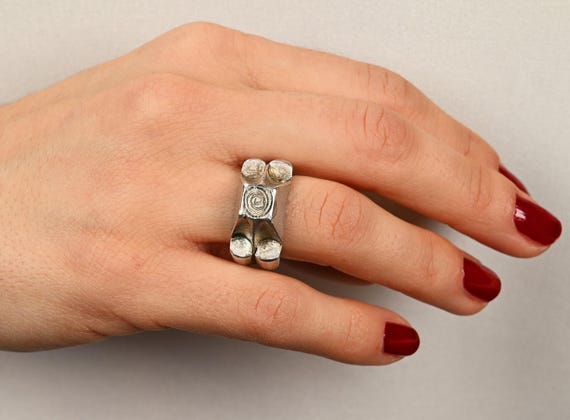 Solid silver berber ring with engraved spiral - image 6