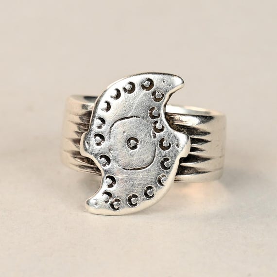 Old high.grade silver Berber ring - image 2