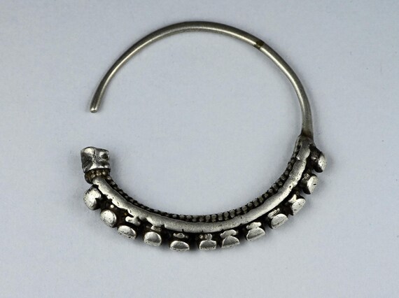 Antique single earrings in solid silver - Yemen /… - image 2