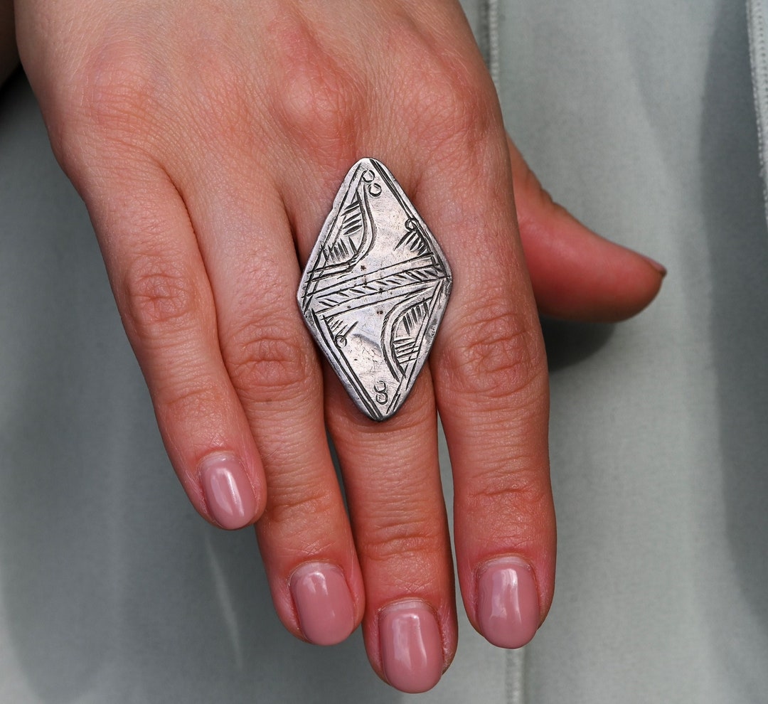 Bague Ancienne En Argent Massif 850‰ - Vintage Tunisie - Anneau Simple - Occasion