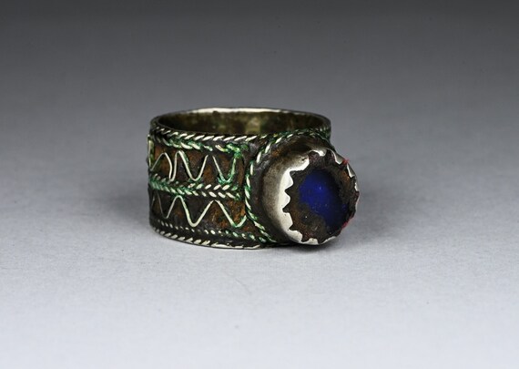 Antique large berber silver ring - image 9