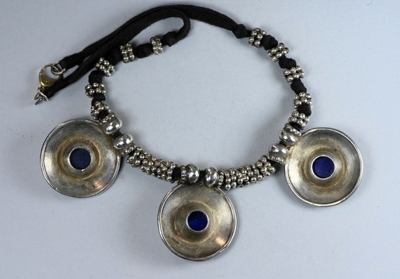 Antique Solid Silver and Lapis Lazuli necklace - image 7