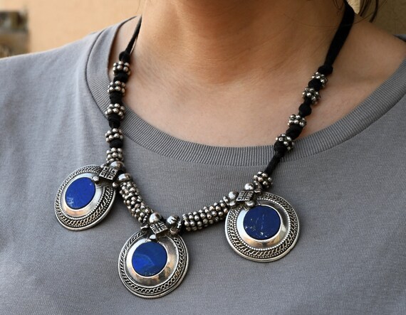 Antique Solid Silver and Lapis Lazuli necklace - image 3
