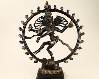 Groot beeld van Shiva Nataraja - India