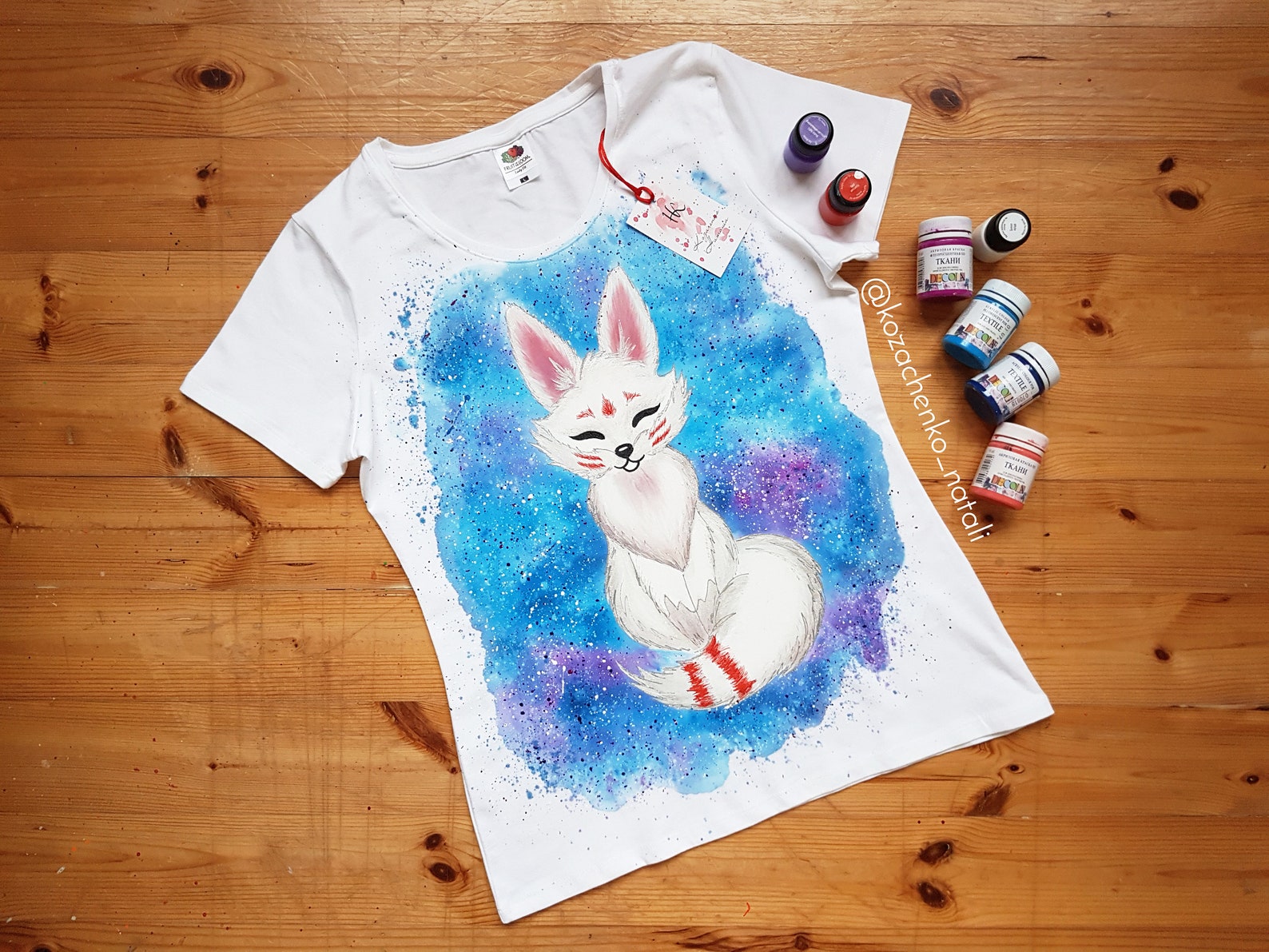 Как правильно рисовать на футболке акриловыми красками