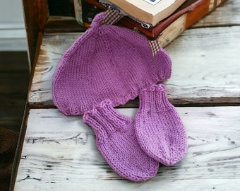 Baby beret and matching mittens