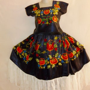 Mexican Dress, Oaxacan Dress, Mexican Embroidered Dress, Traditional Mexican Dress, Frida Kahlo, Huipil Dress, Mexican Blouse, Tehuana image 1