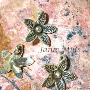 Sterling Flower charm five petal Hill Tribe Thai 99.9 silver
