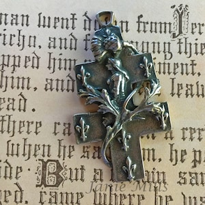 Cross Joan of Arc Fleur de Lis and Thistle White Bronze or Bronze