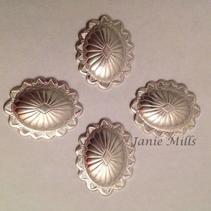 Sterling concho 17 mm x 21 mm oval pkg of 2