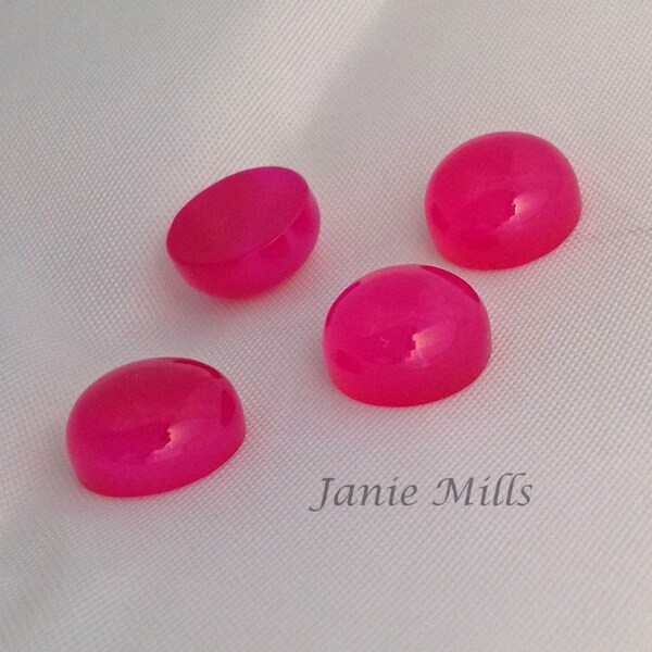 Chalcedony Hot Pink 12 mm round Cabochon