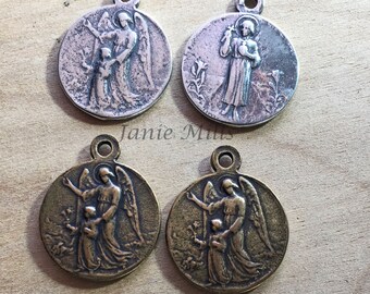 Charm Colgante Ángel de la Guarda Francia Bronce o Plata de Ley