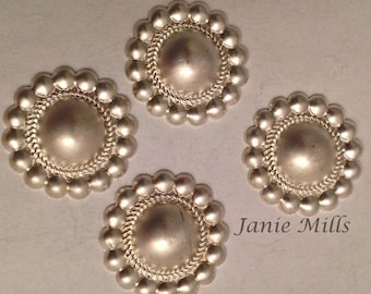 Sterling concho 18 mm round pkg of 2