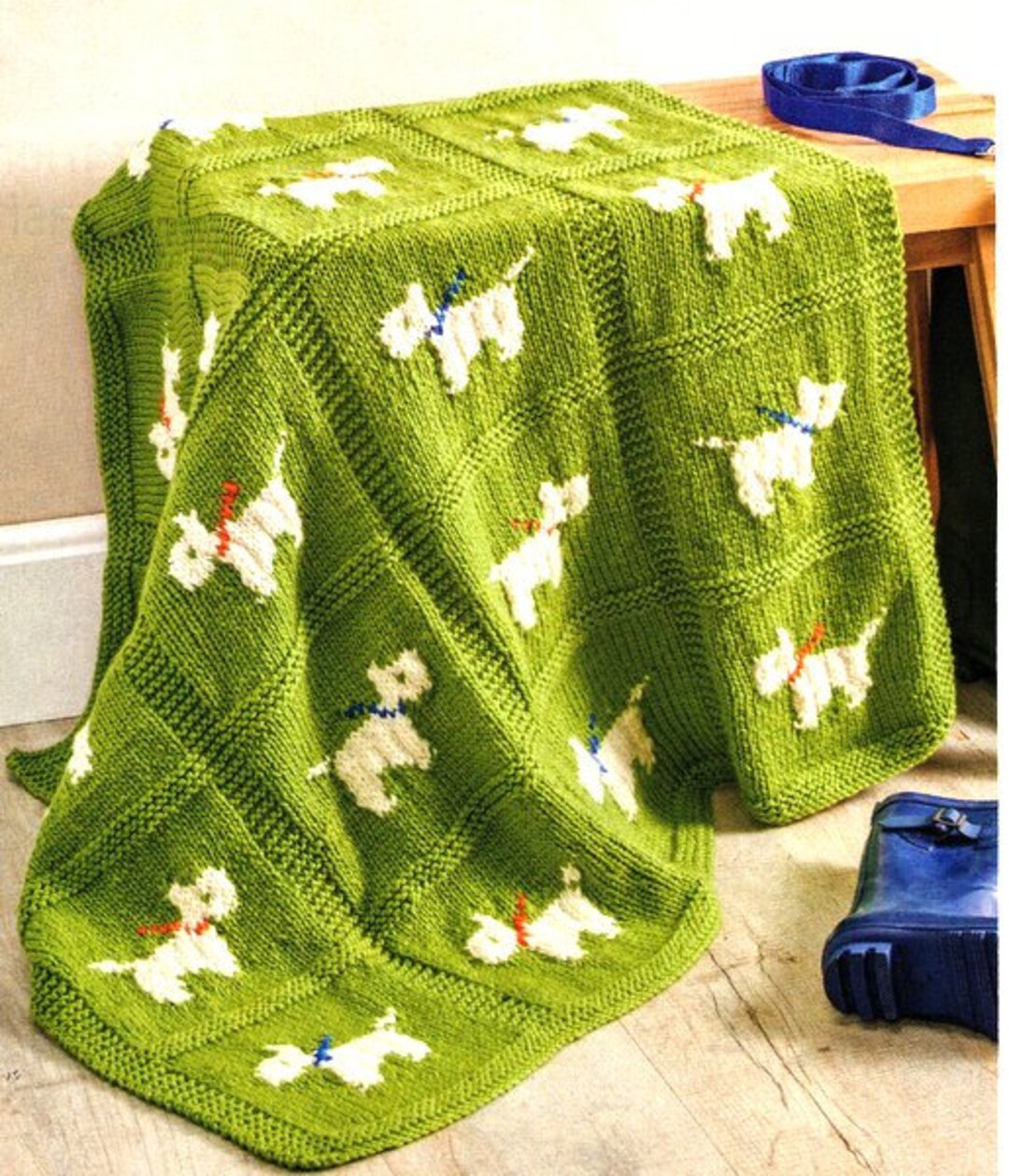 Dog Blanket Scottie Westie Motif 82cm X 86cm Chunky Wool Knitting