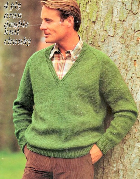 Men's Classic V Neck Raglan Sweater Pullover Jumper Vintage 32