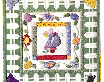 Digital Pattern Sunbonnet Sue Gardening Patchwork Wall Quilt Sewing Pattern 26" x 26"  ~ Quilt Sewing Pattern PDF Instant download