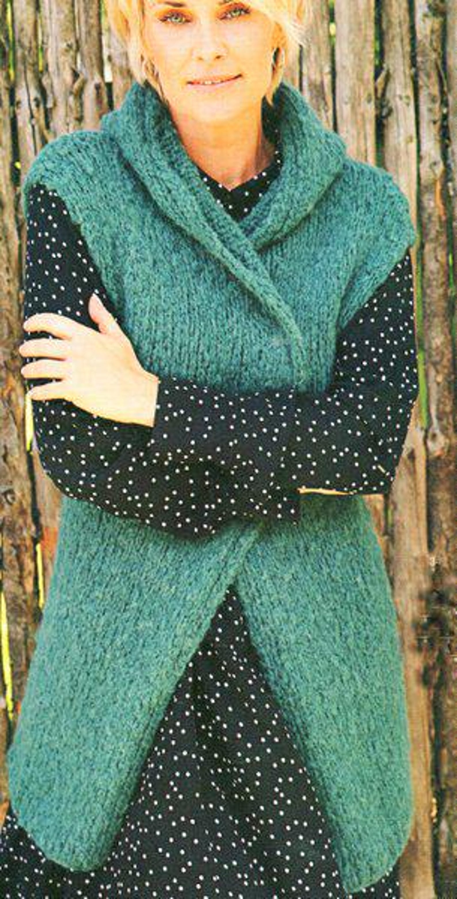 Easy Knit Hooded Waistcoat Womens Stocking Stitch 34" - 46" ~ Super