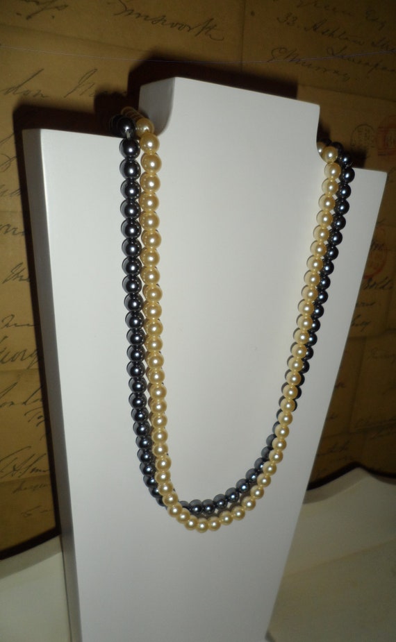 Vintage Double Strand Pearl Necklace | Pearl & Gu… - image 10