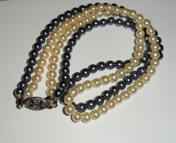 Vintage Double Strand Pearl Necklace | Pearl & Gu… - image 5