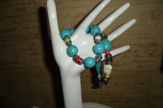 2 Turquoise Beaded Bracelets | Expanding | Very P… - image 9
