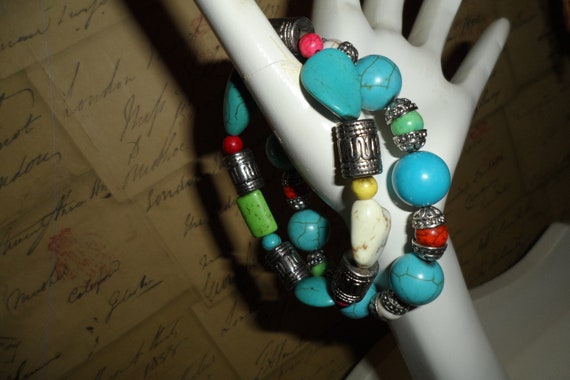 2 Turquoise Beaded Bracelets | Expanding | Very P… - image 8