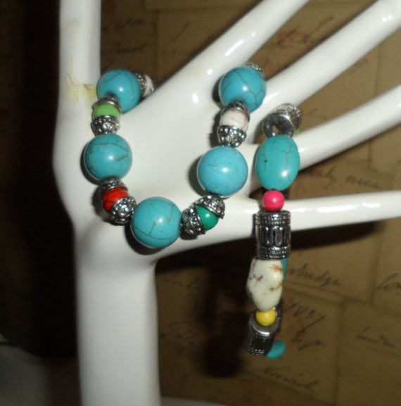 2 Turquoise Beaded Bracelets | Expanding | Very P… - image 5