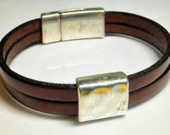 Handmade Italian Leather Double Bracelet: Hammered Bead Magnetic Clasp